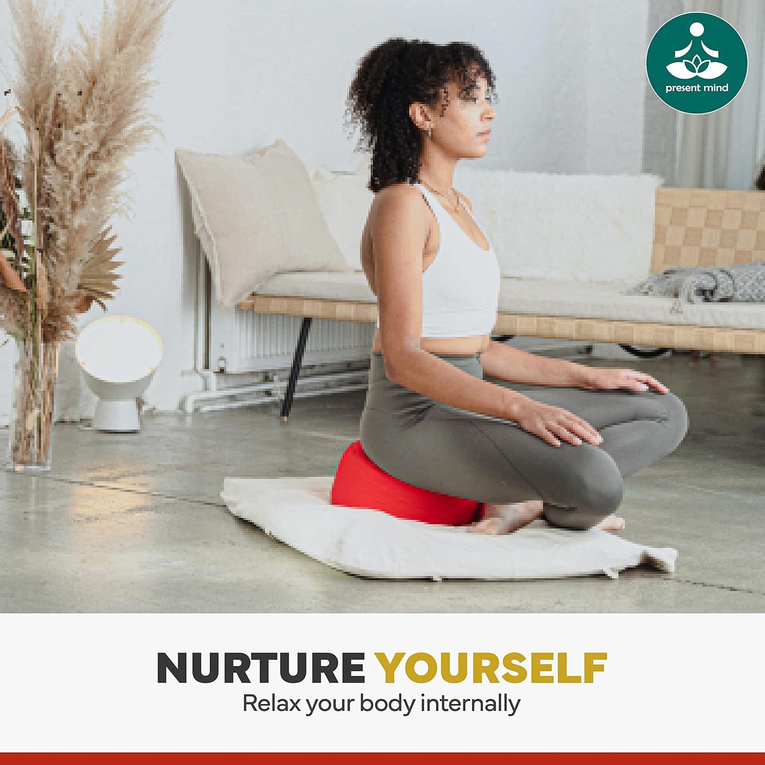 (Height 6.5") round Zafu Yoga Bolster for Gymnastics & Meditation Made in the EU - Fire Red 100% Natural Cotton Yoga Meditation Buckwheat Cushion with Washable Covers